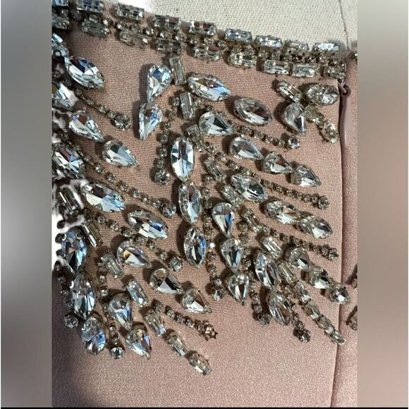 Theia Embellished Blush Gown Cap Sleeve Formal Dress - Picture 10 of 16